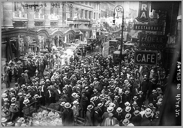 vintage photo of a crowd
